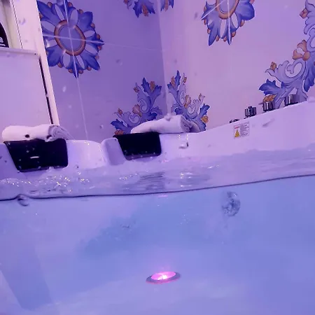 Mustafa يوتْسْوولْ